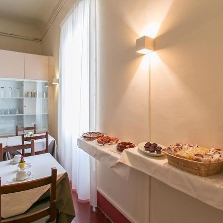 Hotel D'Azeglio Firenze Exteriör bild